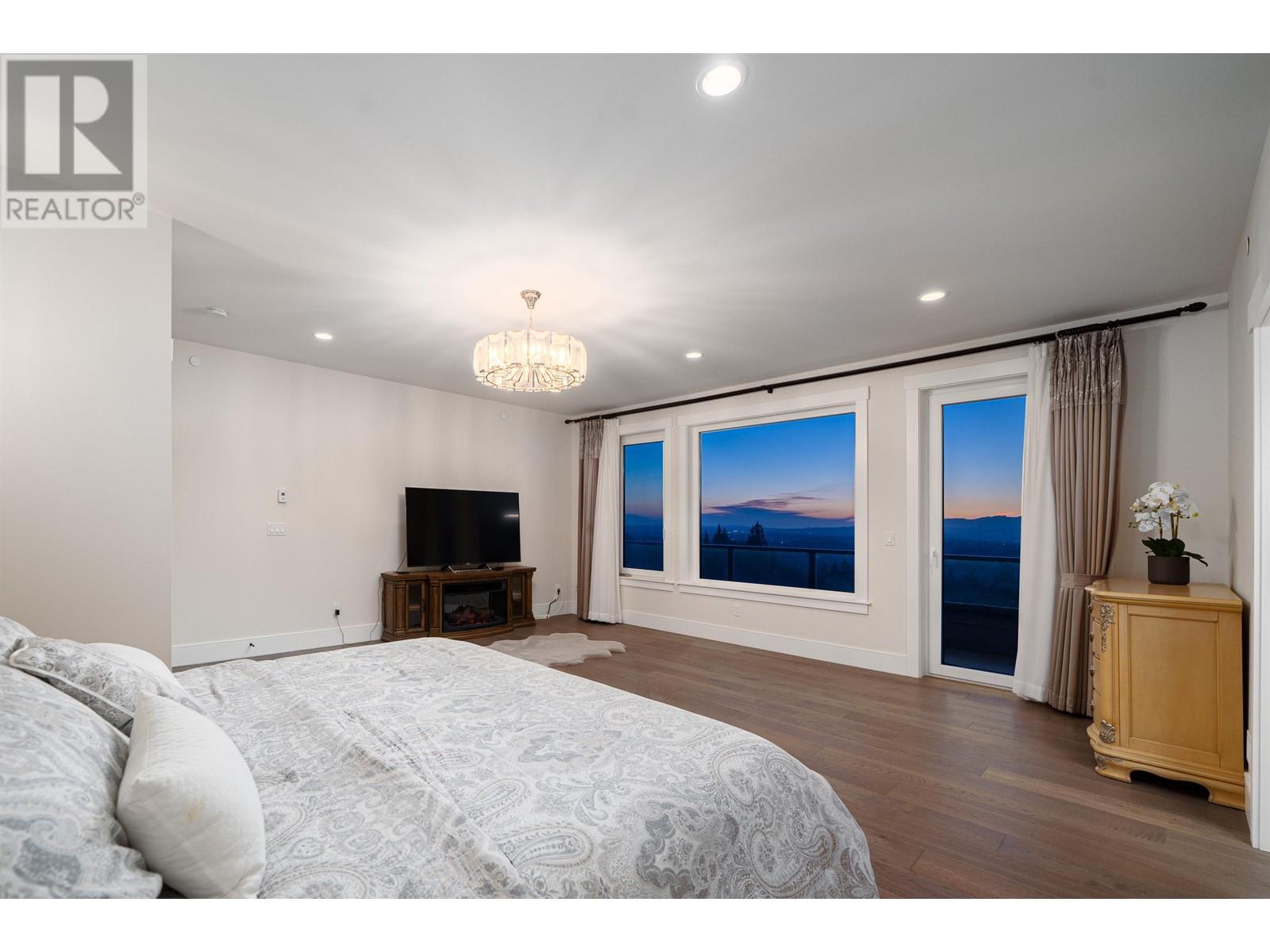 10900 Carmichael Street, Maple Ridge, British Columbia  V2W 0H3 - Photo 14 - R2915062