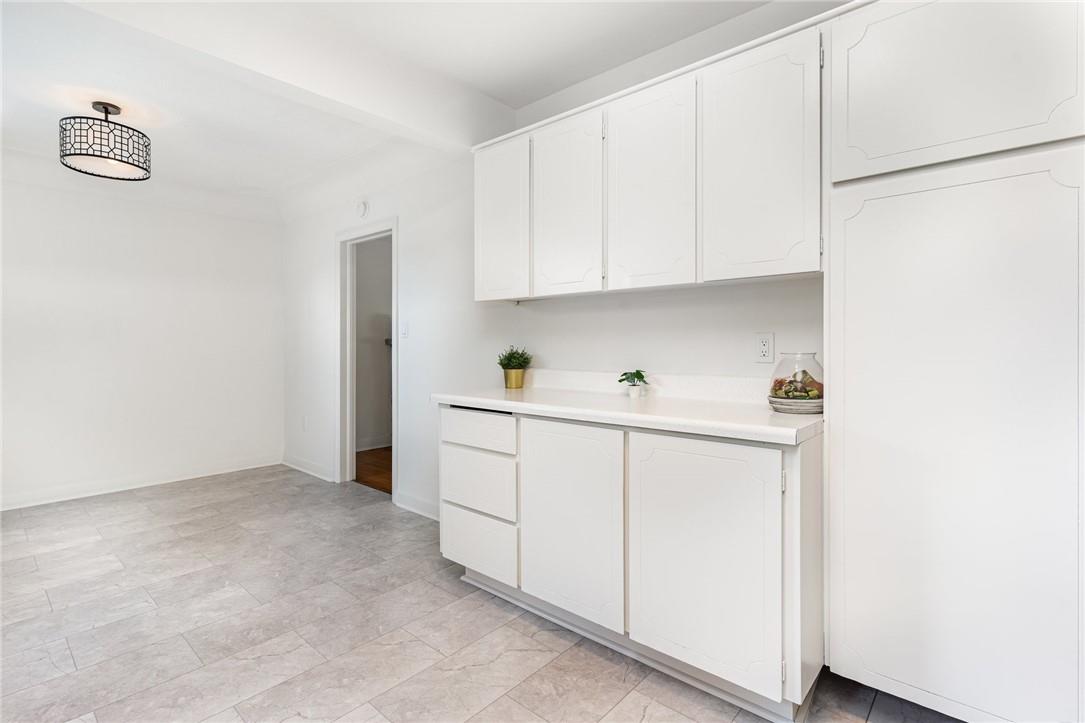 40 Robroy Avenue, Hamilton, Ontario  L8K 3X2 - Photo 9 - H4202832