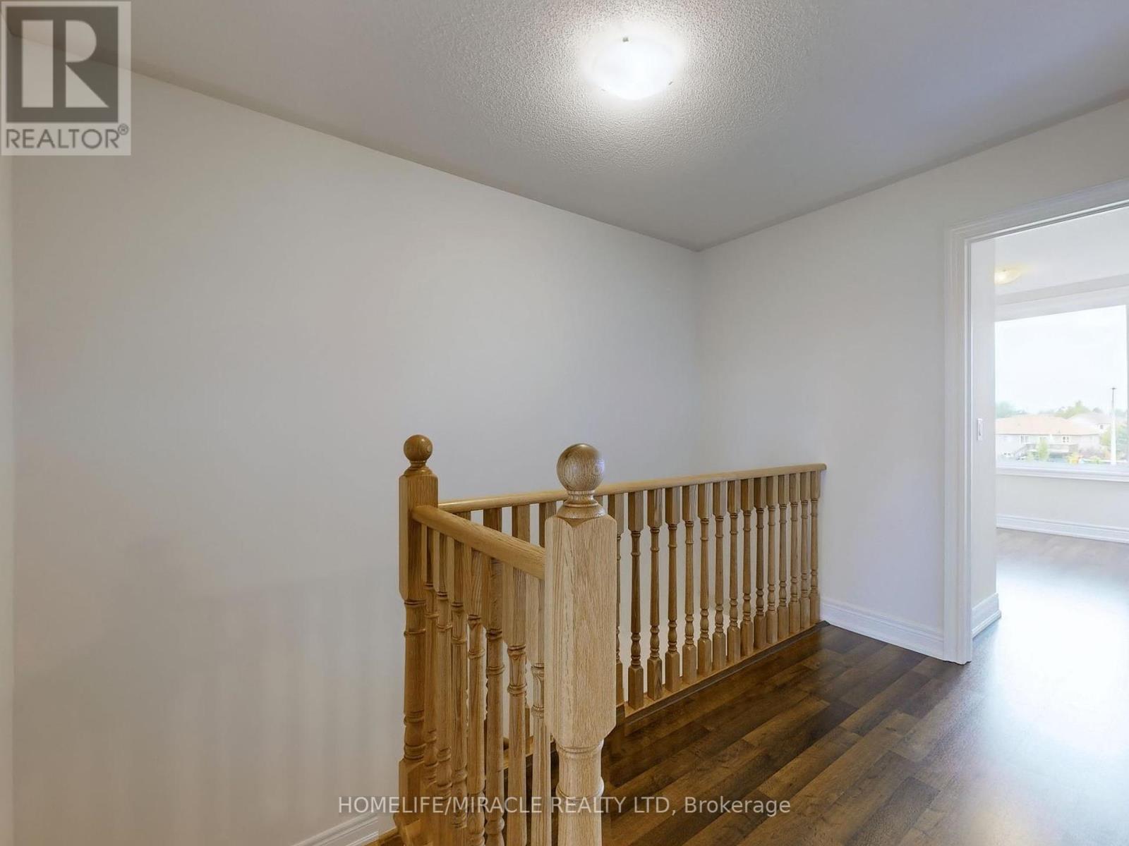 297 Atkinson Street, Clearview (Stayner), Ontario  L0M 1S0 - Photo 16 - S9254175