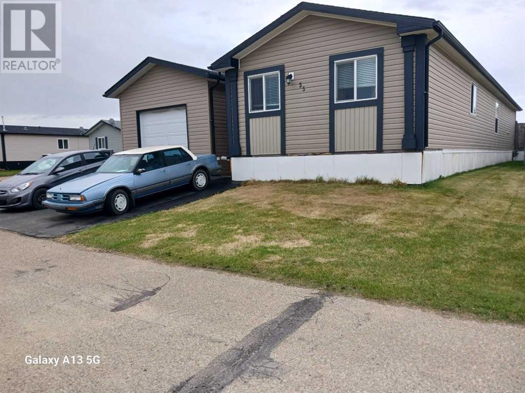 55, 15 Mackenzie Ranch Way, Lacombe, Alberta  T4L 0B4 - Photo 4 - A2132432