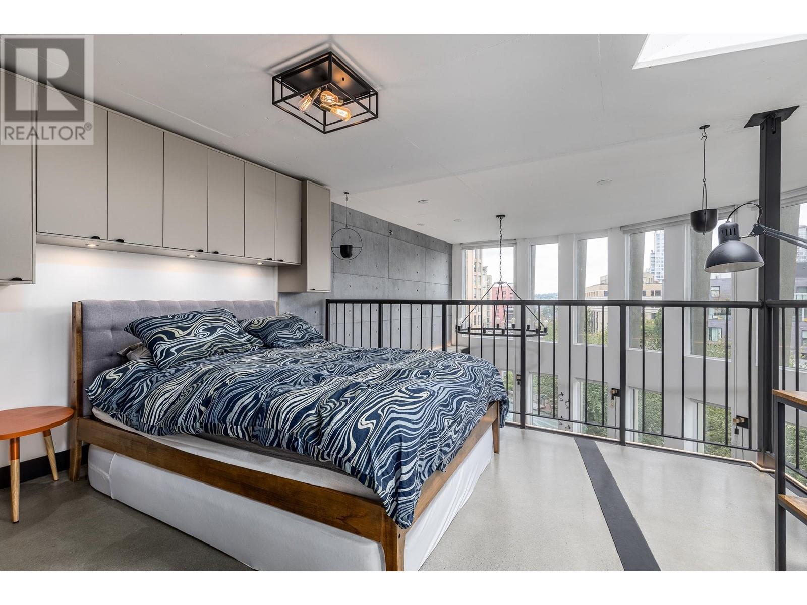 Listing Picture 14 of 31 : 503 1 E CORDOVA STREET, Vancouver / 溫哥華 - 魯藝地產 Yvonne Lu Group - MLS Medallion Club Member