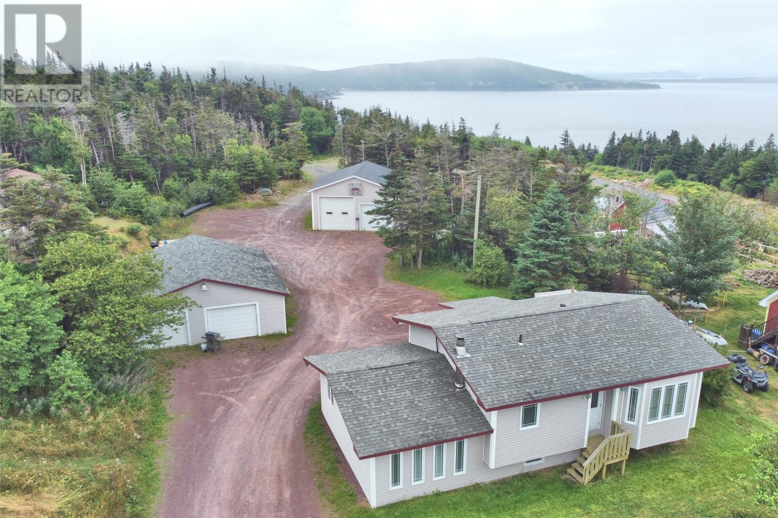 16 - 18 Harnums Place, Whiteway, Newfoundland & Labrador  A0B 3L0 - Photo 1 - 1272197