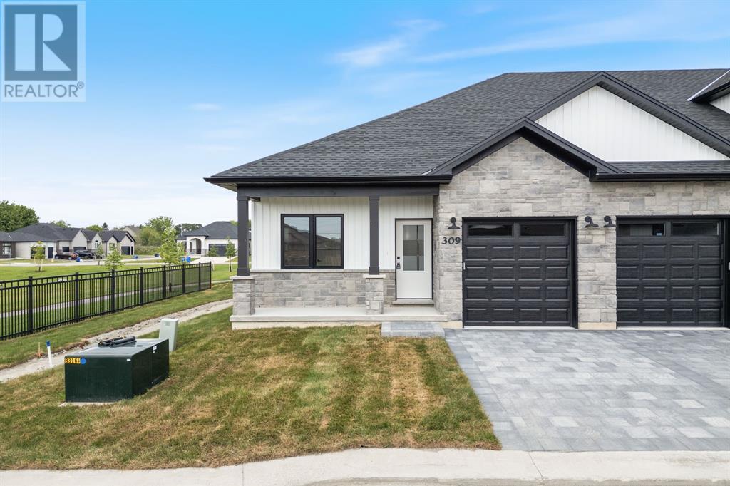 309 ANISE LANE, Sarnia, Ontario