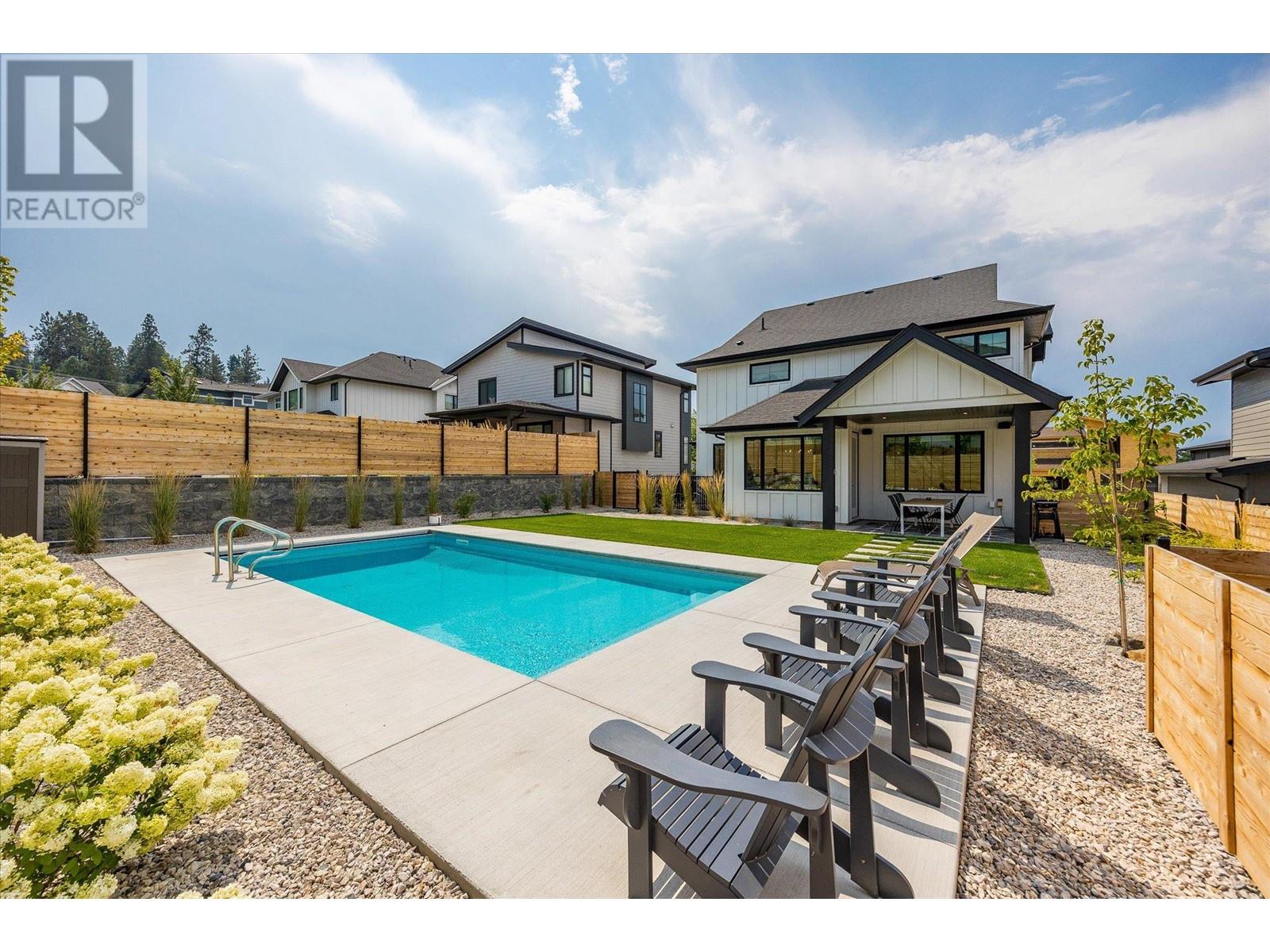 4271 Russo Street, Kelowna, British Columbia  V1W 0C6 - Photo 35 - 10321263