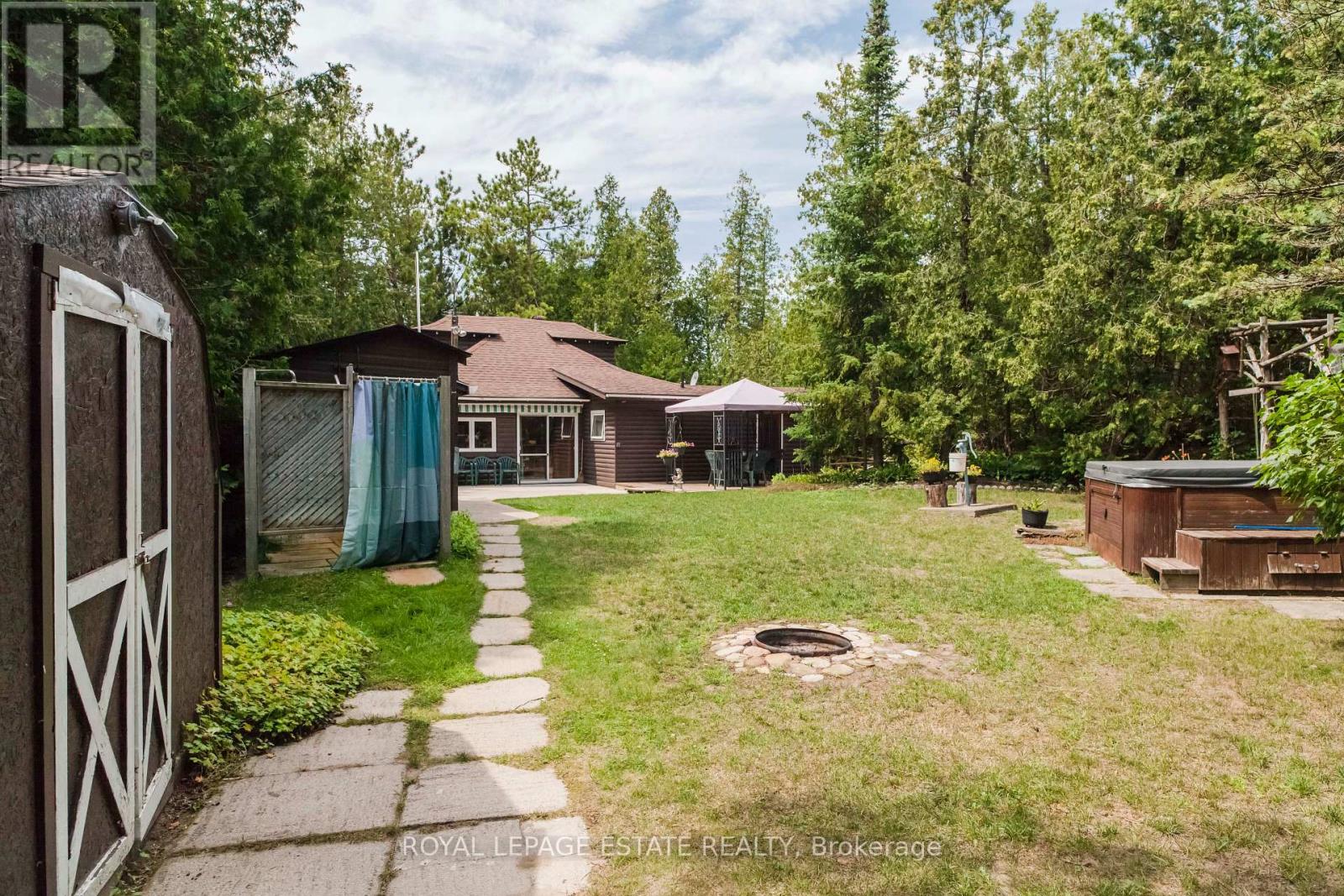 537 Second Avenue N, South Bruce Peninsula, Ontario  N0H 2G0 - Photo 10 - X9254371