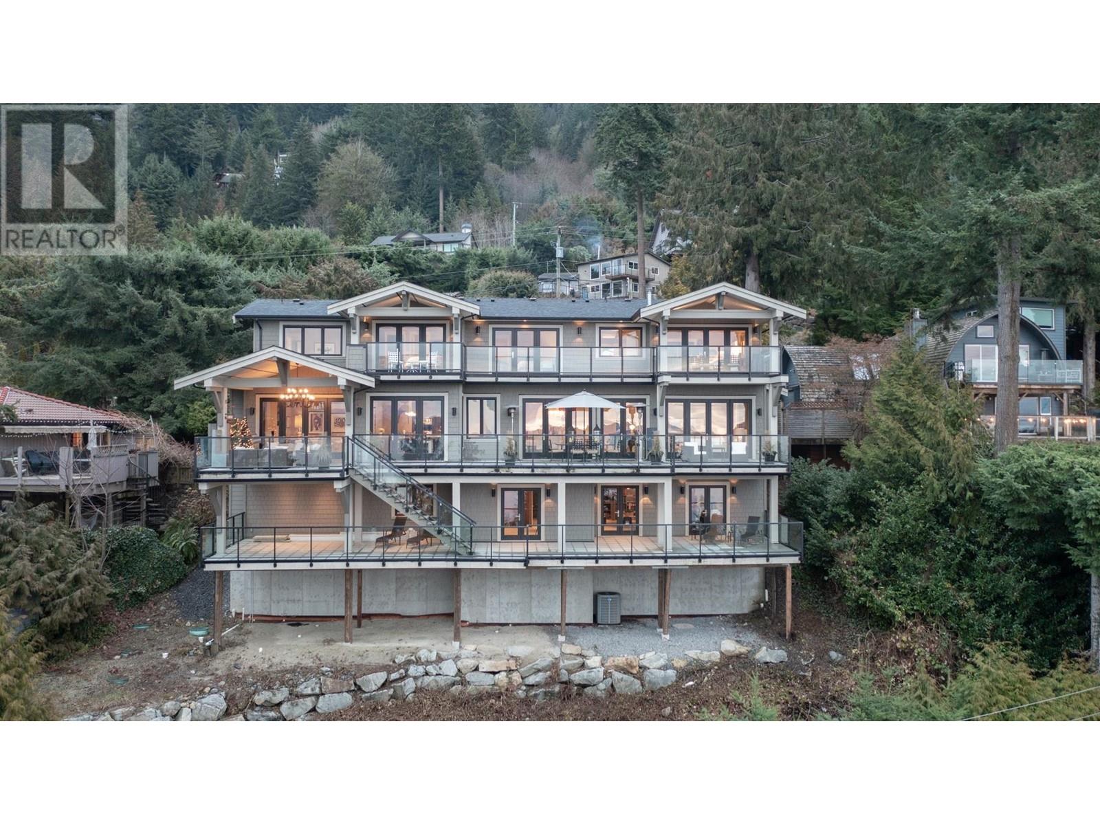 350 BAYVIEW ROAD, lions bay, British Columbia