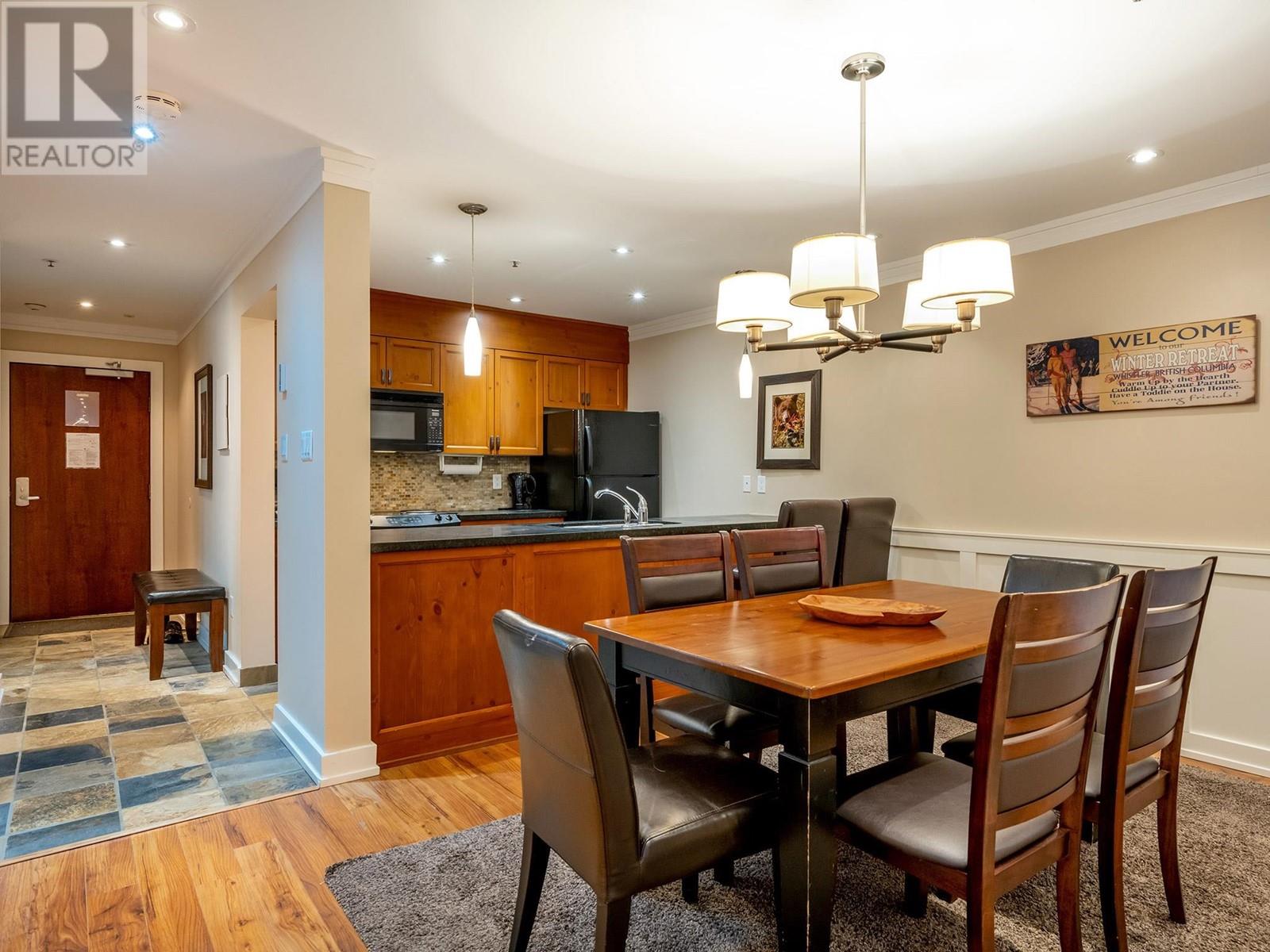 253 4573 Chateau Boulevard, Whistler, British Columbia  V0N 1B4 - Photo 8 - R2915266