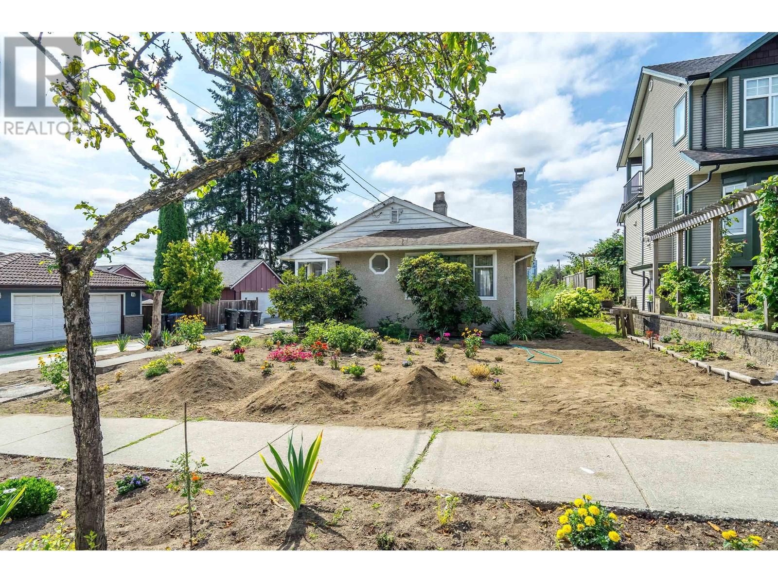 412 Alberta Street, New Westminster, British Columbia  V3L 3J7 - Photo 4 - R2915286