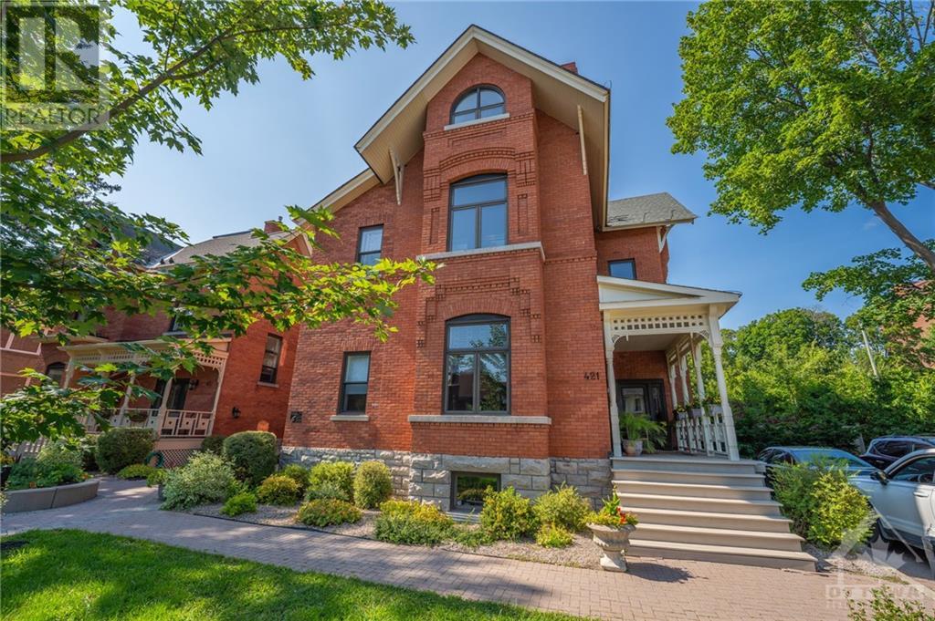 421 Laurier Avenue E, Ottawa, Ontario  K1N 6R4 - Photo 1 - 1406359