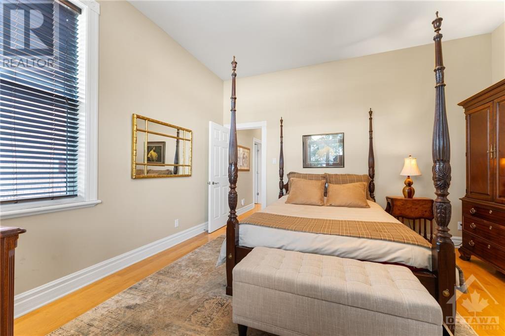 421 Laurier Avenue E, Ottawa, Ontario  K1N 6R4 - Photo 19 - 1406359