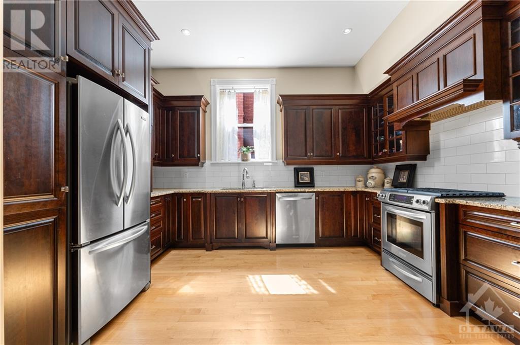 421 Laurier Avenue E, Ottawa, Ontario  K1N 6R4 - Photo 11 - 1406359