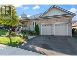 5 COBBLESTONE Drive, paris, Ontario
