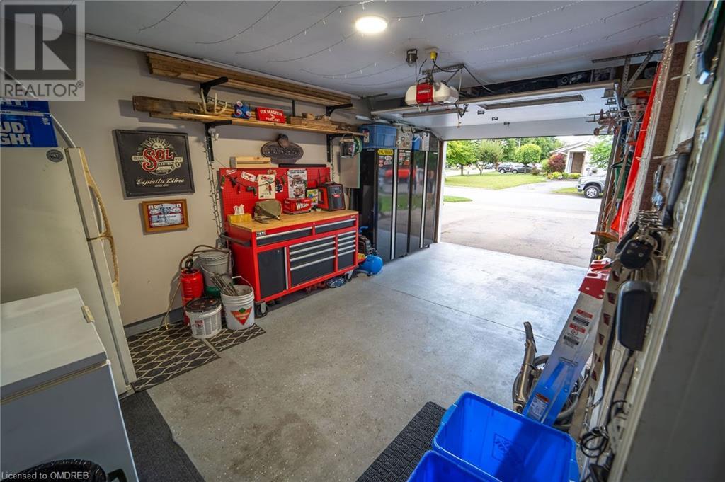 7657 Trackview Street, Niagara Falls, Ontario  L2H 2Z6 - Photo 33 - 40633816