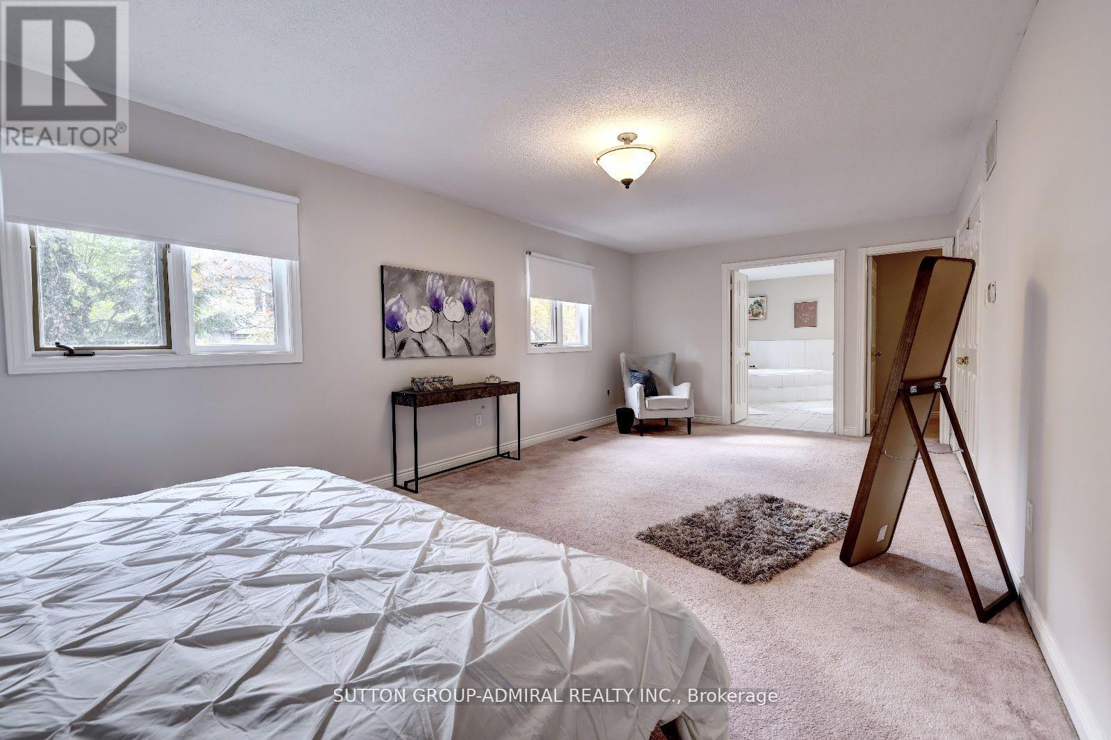 2556 Hammond Road, Mississauga (Sheridan), Ontario  L5K 1T2 - Photo 22 - W9254795