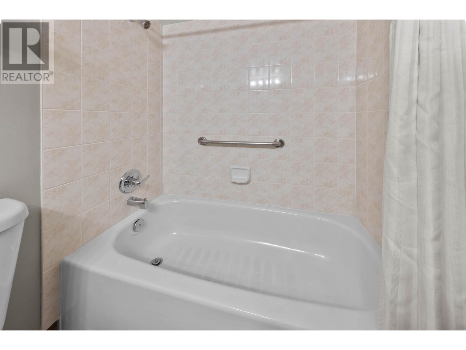 433-3220 Village Way, Sun Peaks, British Columbia  V0E 5N0 - Photo 15 - 180343