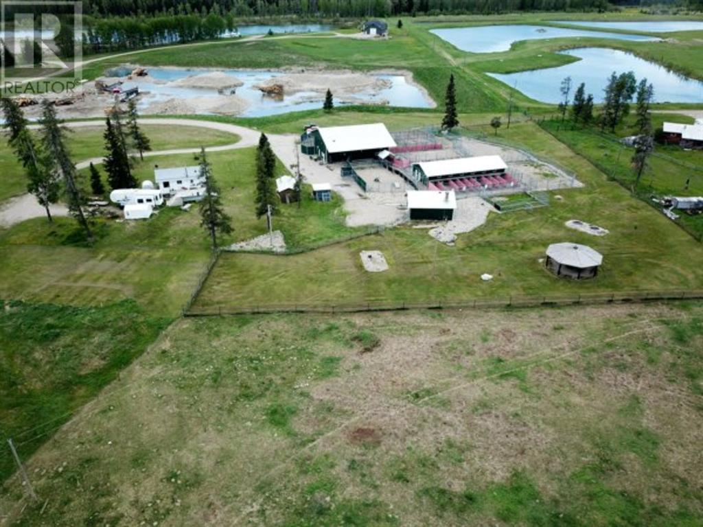 Property at 52510 Anderson Road image 3