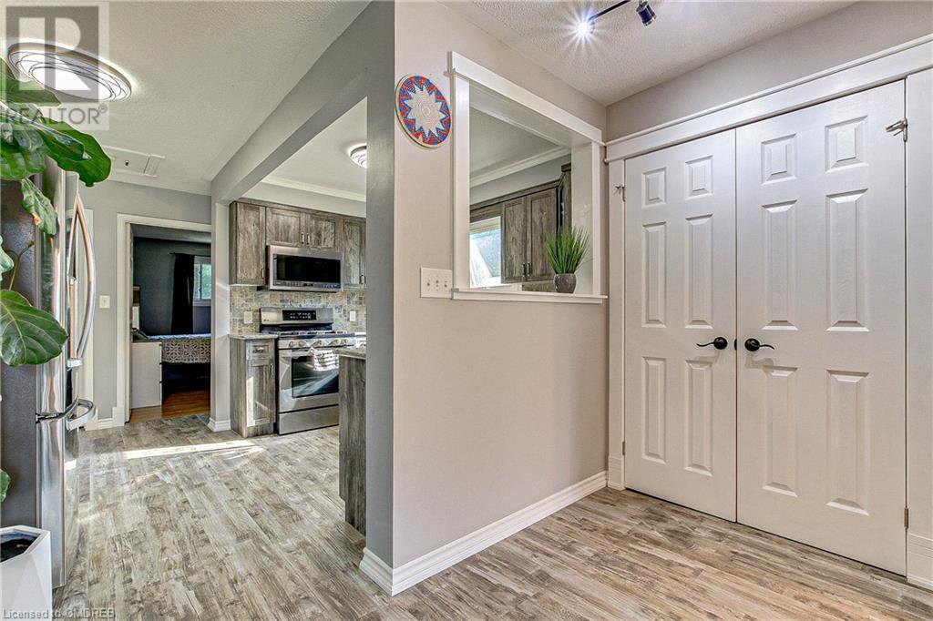 17b Lingwood Drive, Waterford, Ontario  N0E 1Y0 - Photo 4 - 40633601