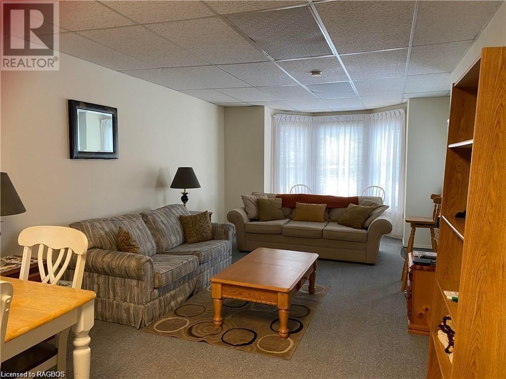 247 Broadway Street, Kincardine, Ontario  N2Z 2X9 - Photo 10 - 40627226