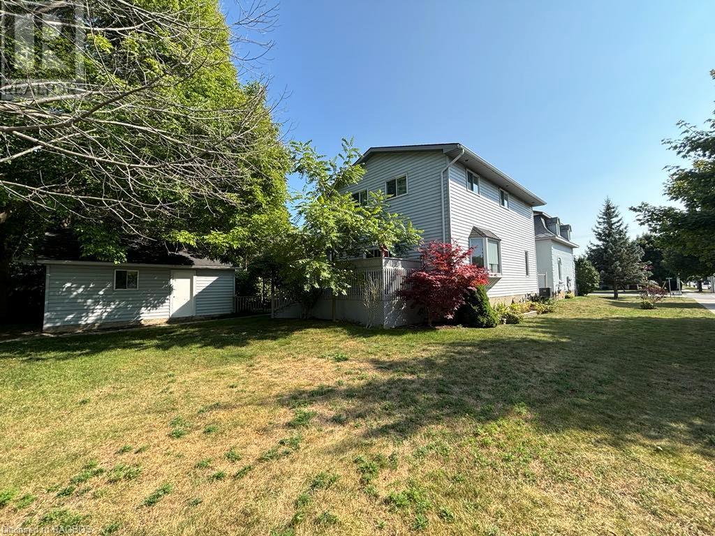 247 Broadway Street, Kincardine, Ontario  N2Z 2X9 - Photo 27 - 40627226