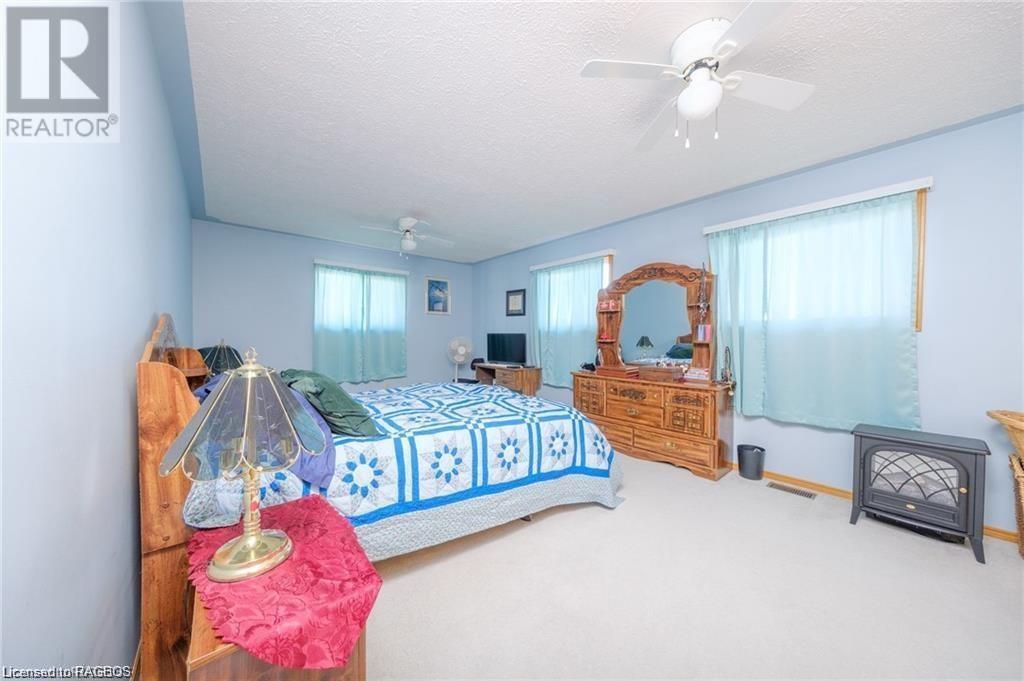 247 Broadway Street, Kincardine, Ontario  N2Z 2X9 - Photo 6 - 40627226