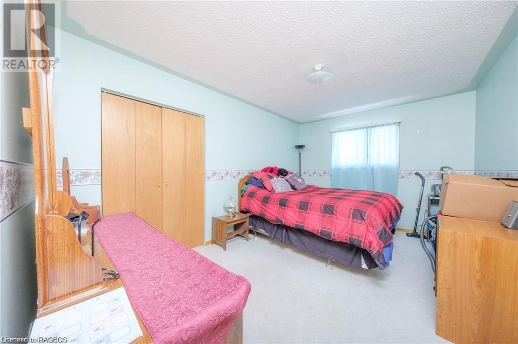 247 Broadway Street, Kincardine, Ontario  N2Z 2X9 - Photo 7 - 40627226