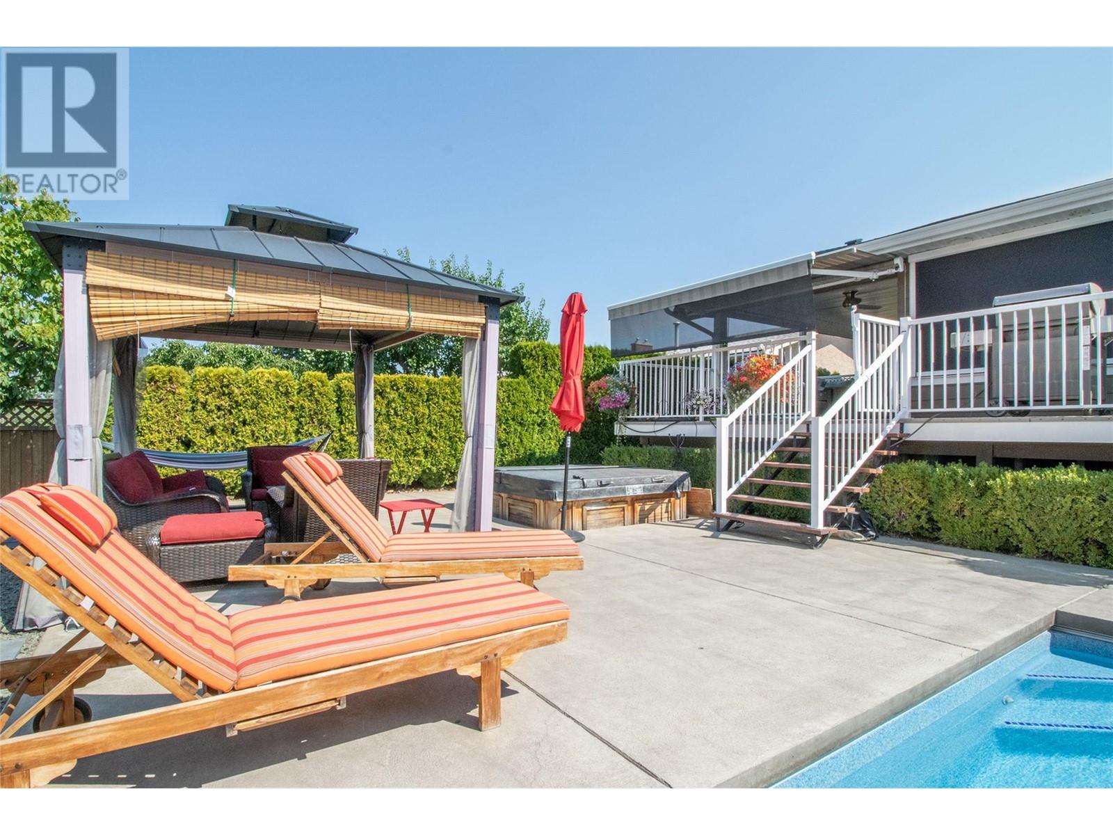 890 Dougall Road S Kelowna