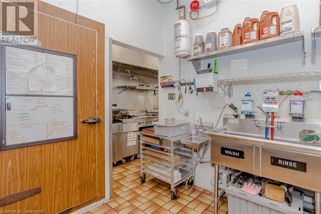 15 Cannon Street E, Hamilton, Ontario  L8L 1Z6 - Photo 23 - 40633919