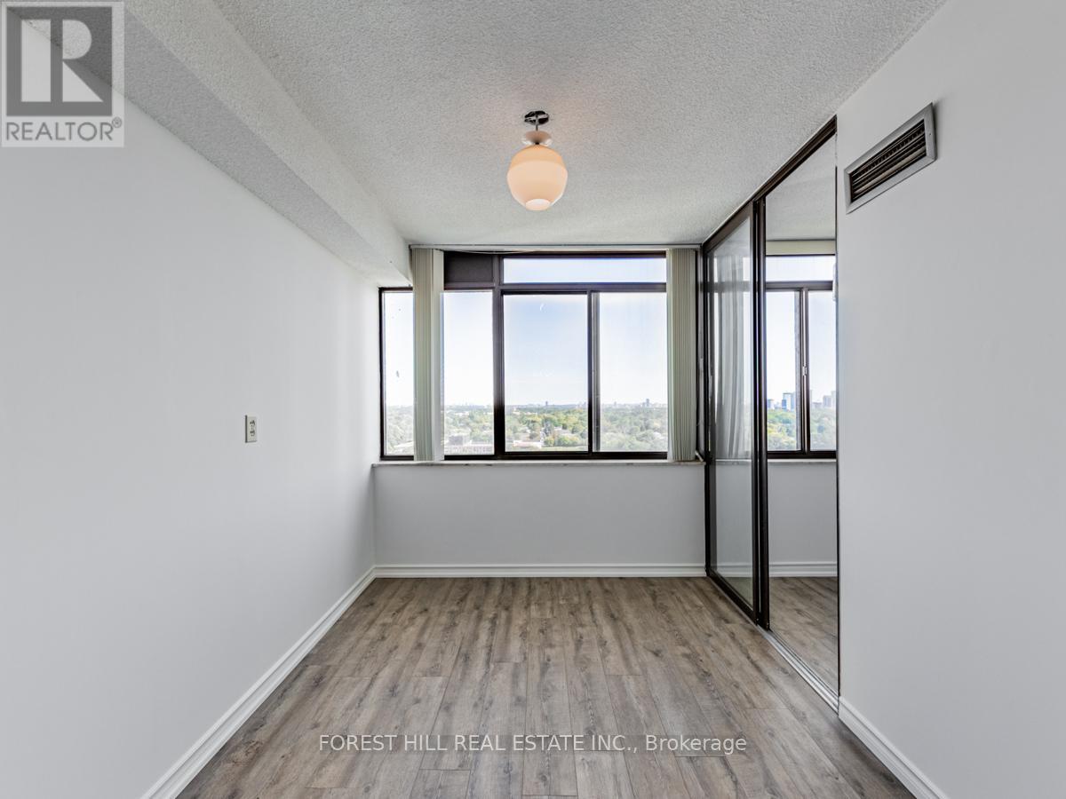 1607 - 3000 Bathurst Street, Toronto (Englemount-Lawrence), Ontario  M6B 3B4 - Photo 10 - C9255656