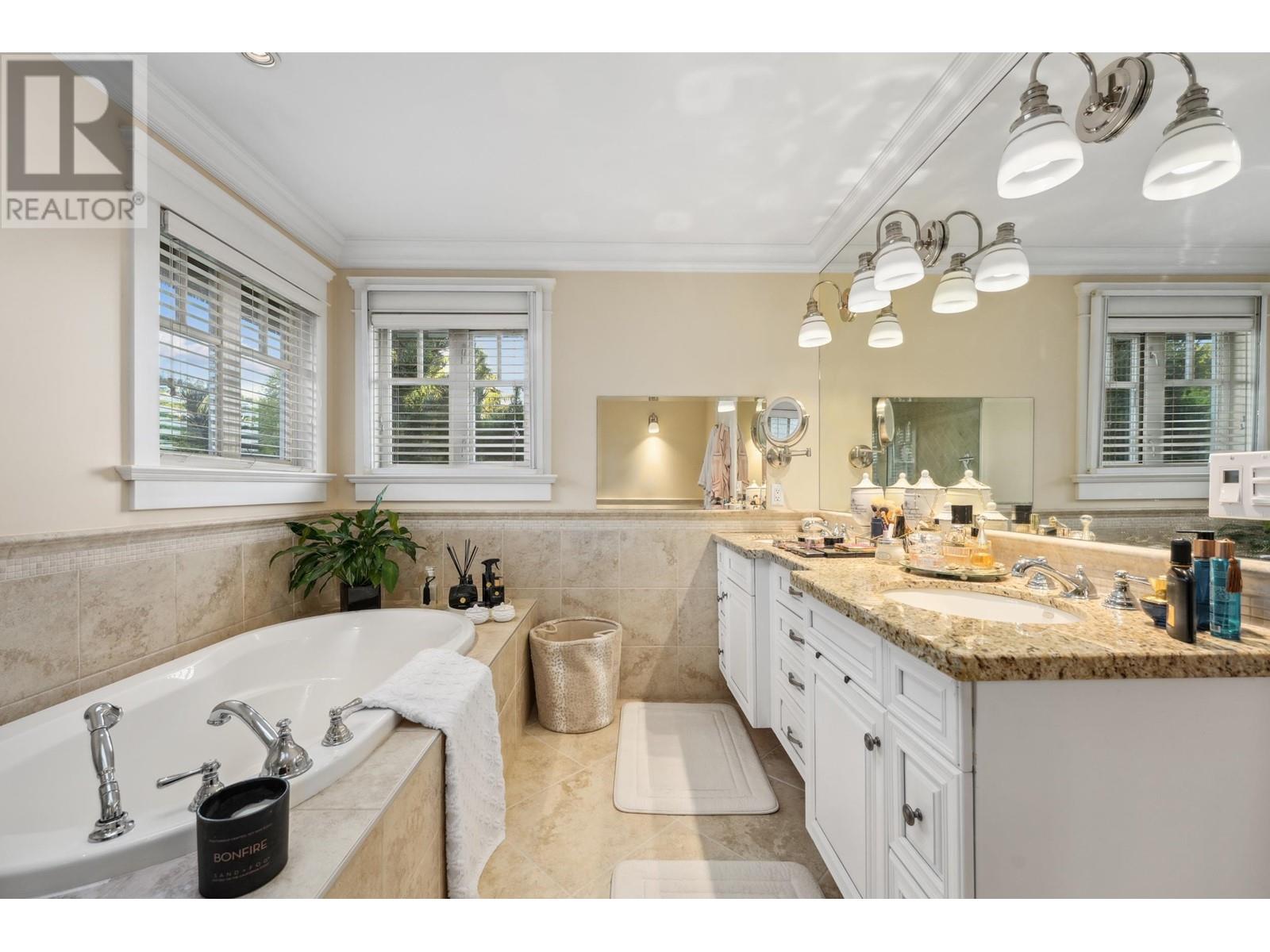 2531 Mathers Avenue, West Vancouver, British Columbia  V7V 2J2 - Photo 21 - R2915632
