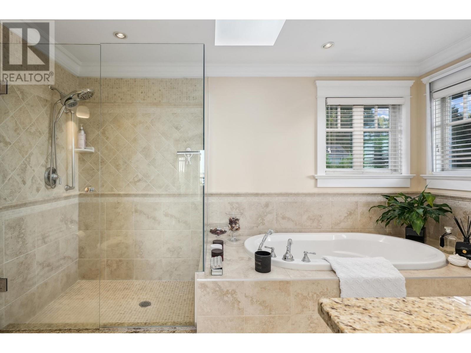 2531 Mathers Avenue, West Vancouver, British Columbia  V7V 2J2 - Photo 22 - R2915632