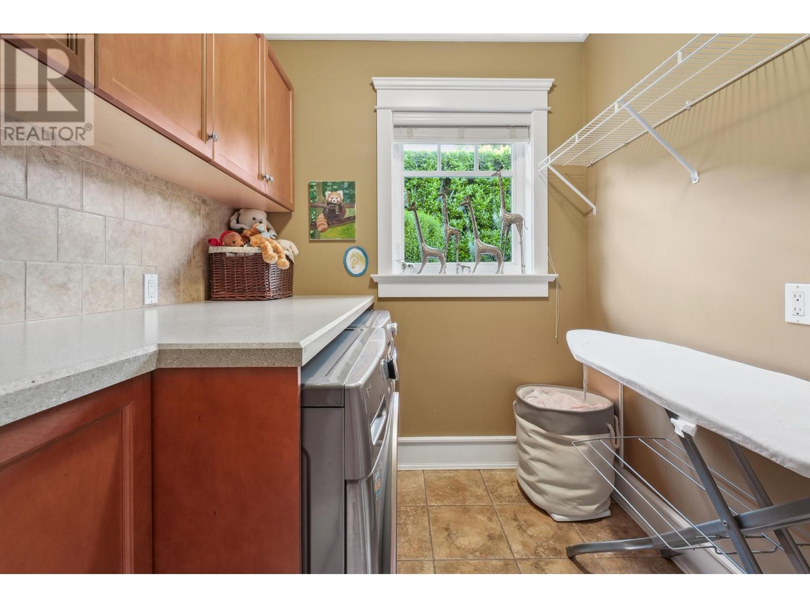 2531 Mathers Avenue, West Vancouver, British Columbia  V7V 2J2 - Photo 28 - R2915632