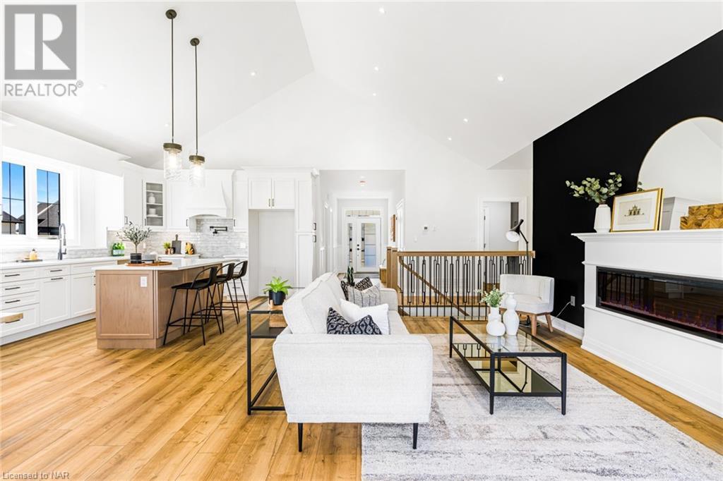 7490 Sherrilee Crescent, Niagara Falls, Ontario  L2H 2Y6 - Photo 14 - 40616880