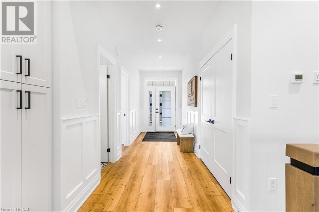 7490 Sherrilee Crescent, Niagara Falls, Ontario  L2H 2Y6 - Photo 6 - 40616880