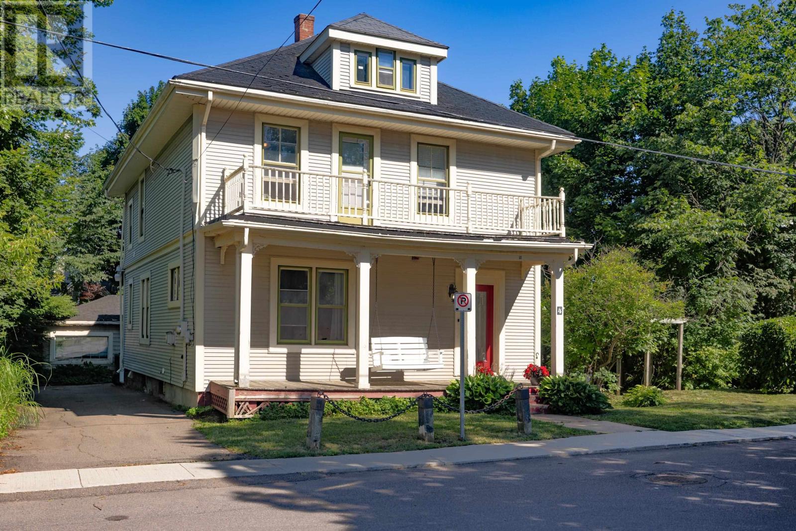 4 Hillcrest Avenue, Charlottetown, Prince Edward Island  C1A 2M1 - Photo 41 - 202419741