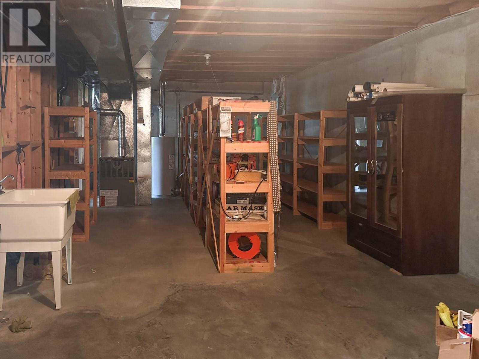 101-45 Hudsons Bay Trail, Kamloops, British Columbia  V2C 6N5 - Photo 30 - 180372