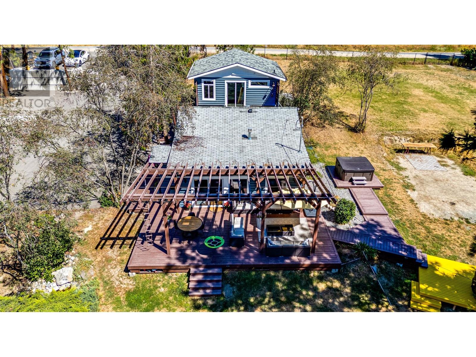 5555 Stubbs Road Lake Country