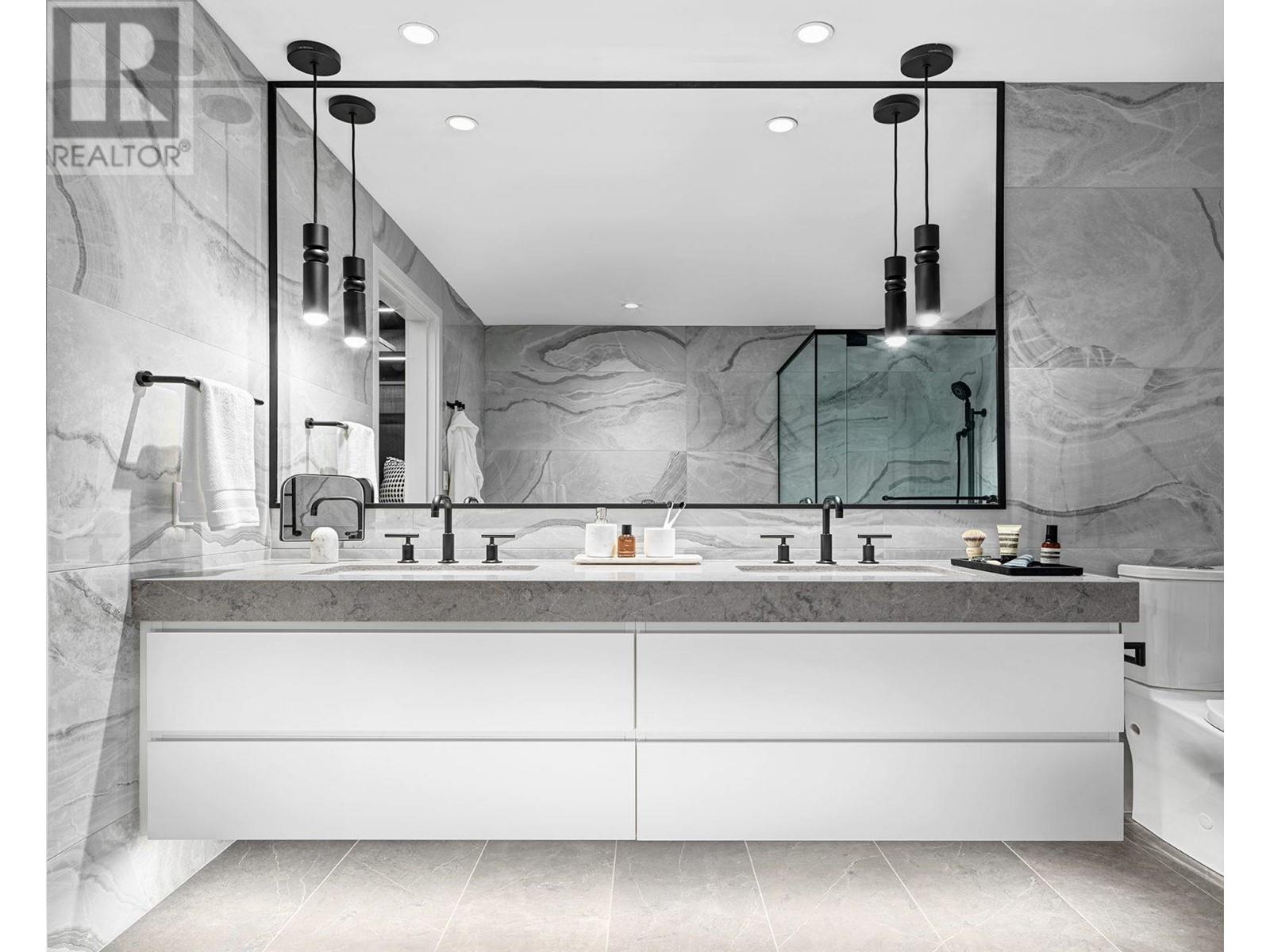 Listing Picture 8 of 28 : 403 2096 W 47TH AVENUE, Vancouver / 溫哥華 - 魯藝地產 Yvonne Lu Group - MLS Medallion Club Member