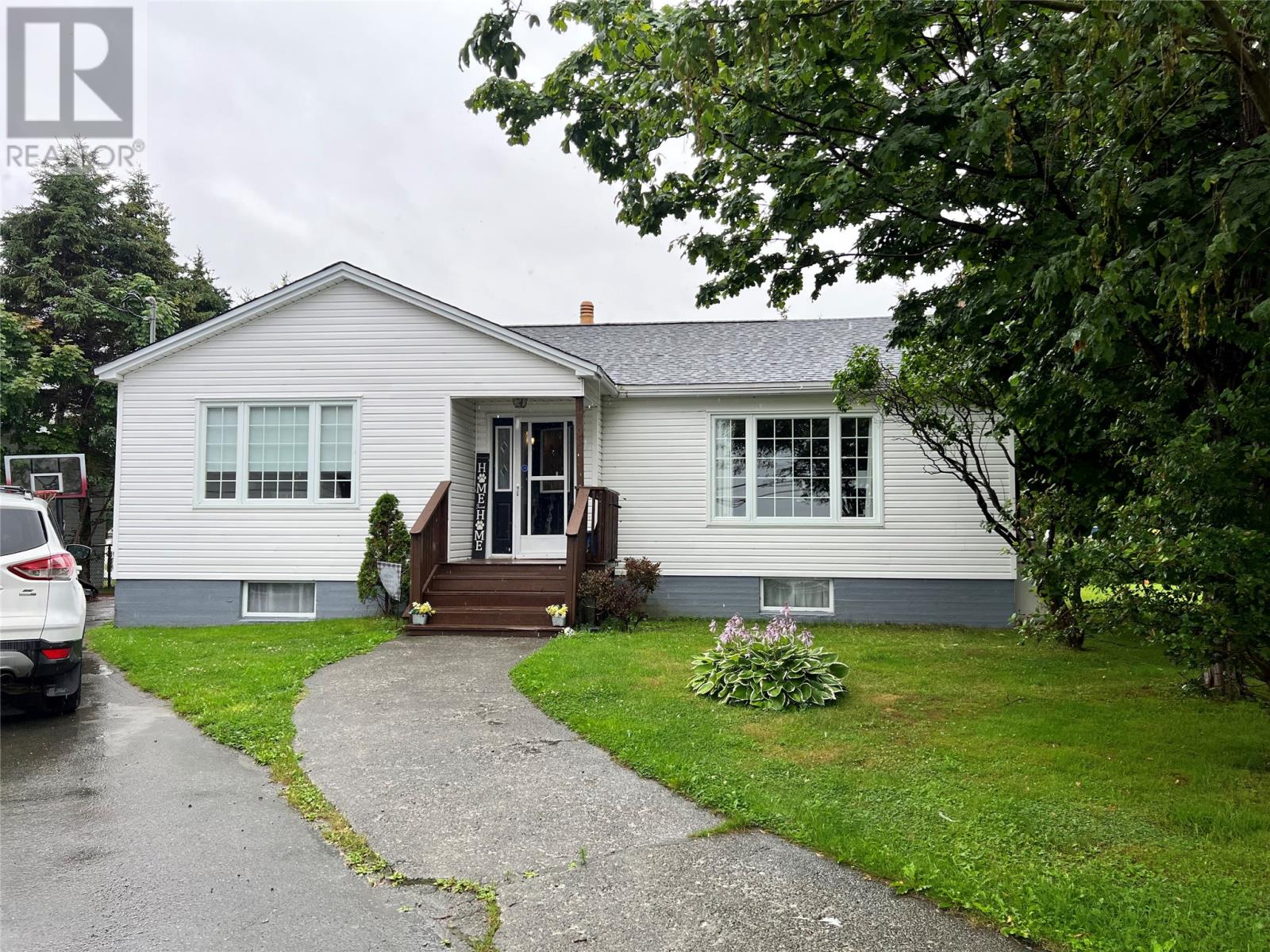 109 Conception Bay Highway, Clarkes Beach, Newfoundland & Labrador  A0A 1W0 - Photo 1 - 1276255