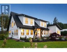 3553 Winn Rd, courtenay, British Columbia