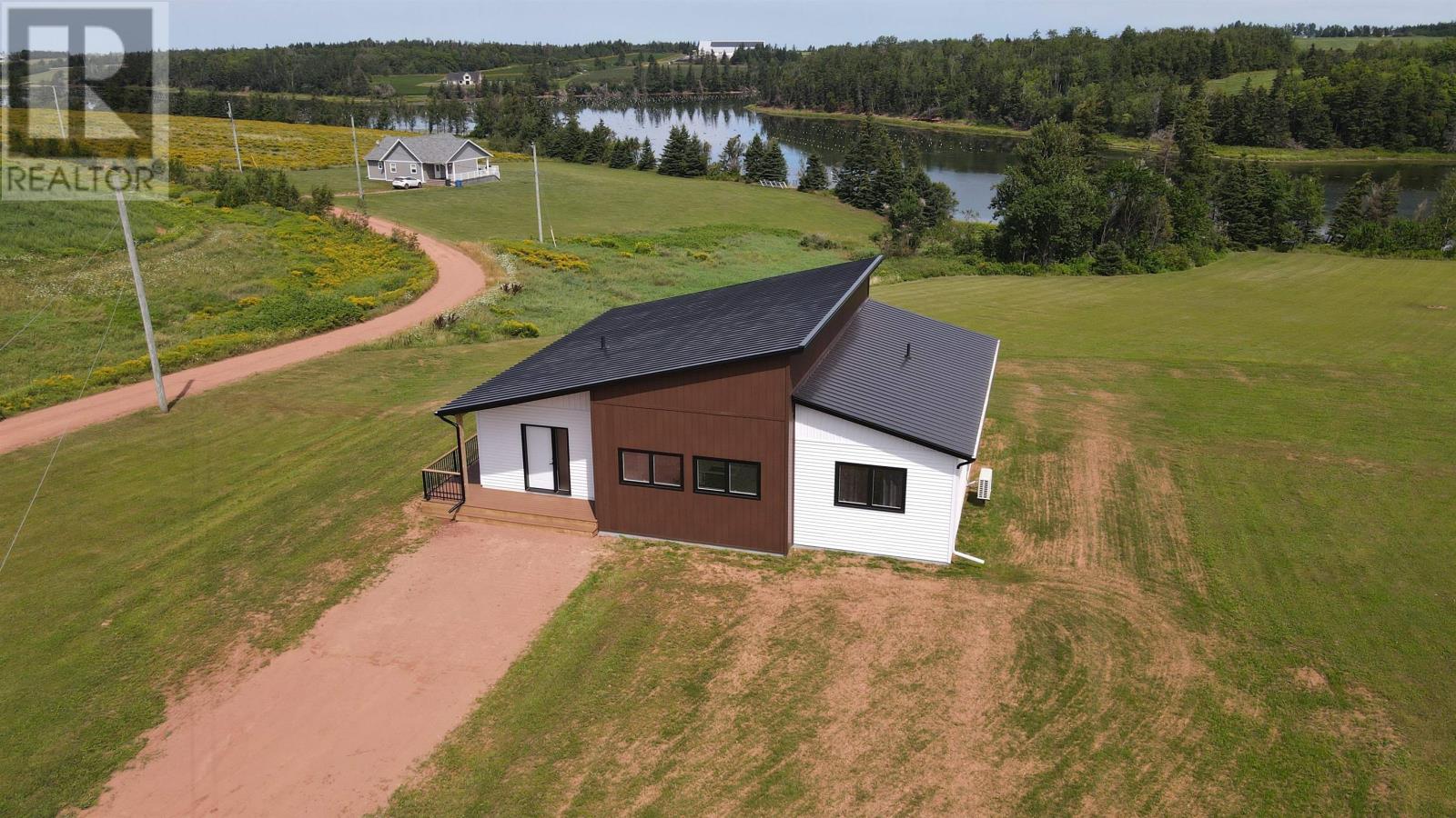 210 Angus Campbell Lane, Stanley Bridge, Prince Edward Island  C0A 1N0 - Photo 7 - 202418506