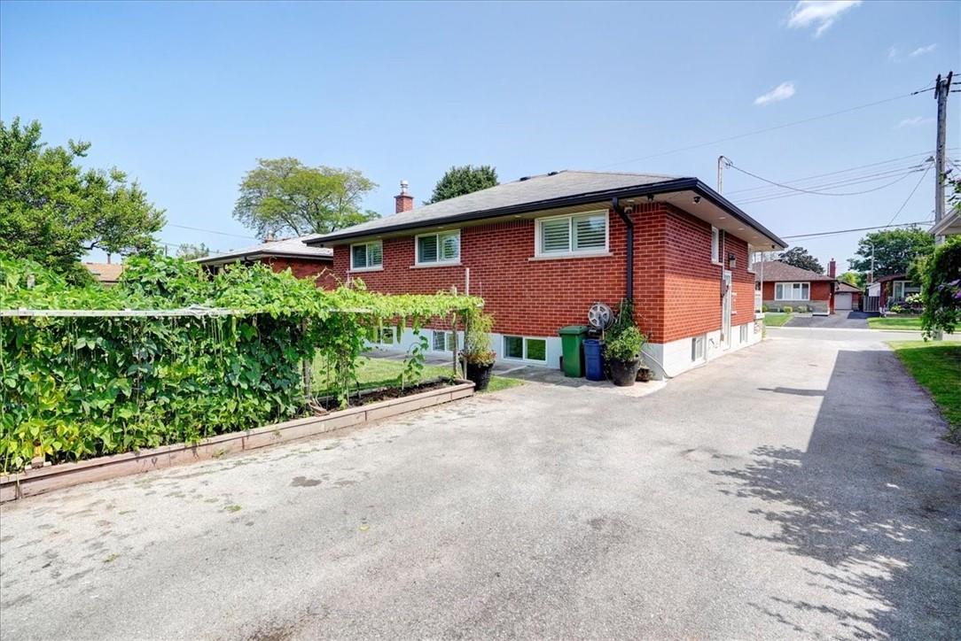 112 Sunrise Drive, Hamilton, Ontario  L8K 4C3 - Photo 36 - H4203018