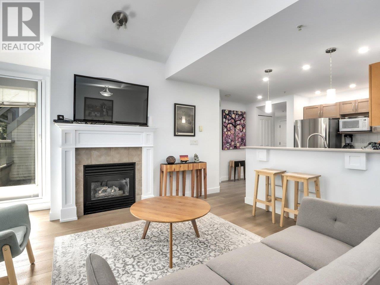 302 333 E 1st Street, North Vancouver, British Columbia  V7L 4W9 - Photo 11 - R2906755