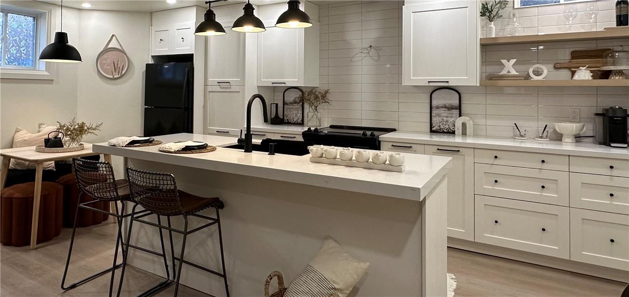 115 Avanti Crescent, Hamilton, Ontario  L8B 1W7 - Photo 1 - H4203050