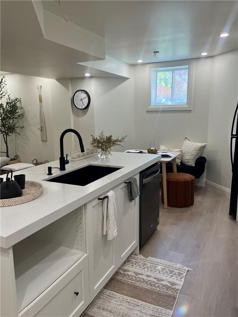 115 Avanti Crescent, Hamilton, Ontario  L8B 1W7 - Photo 4 - H4203050