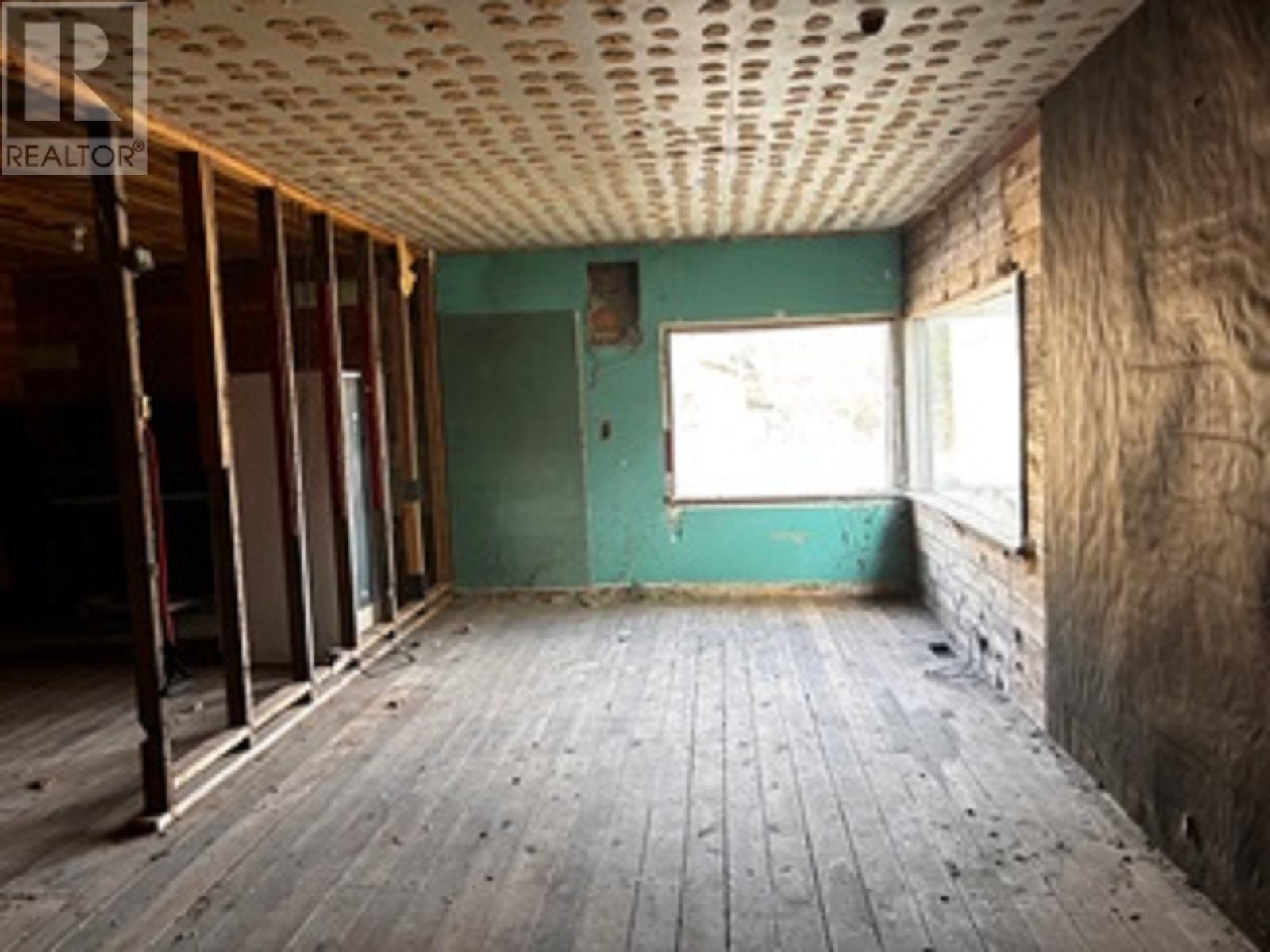 1193 Russell Street, Lillooet, British Columbia  V0K 1V0 - Photo 2 - 180382