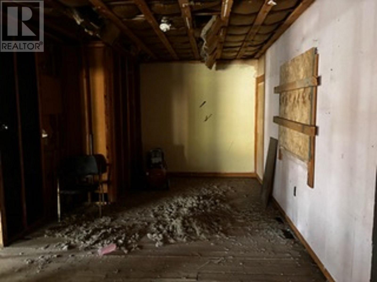 1193 Russell Street, Lillooet, British Columbia  V0K 1V0 - Photo 3 - 180382