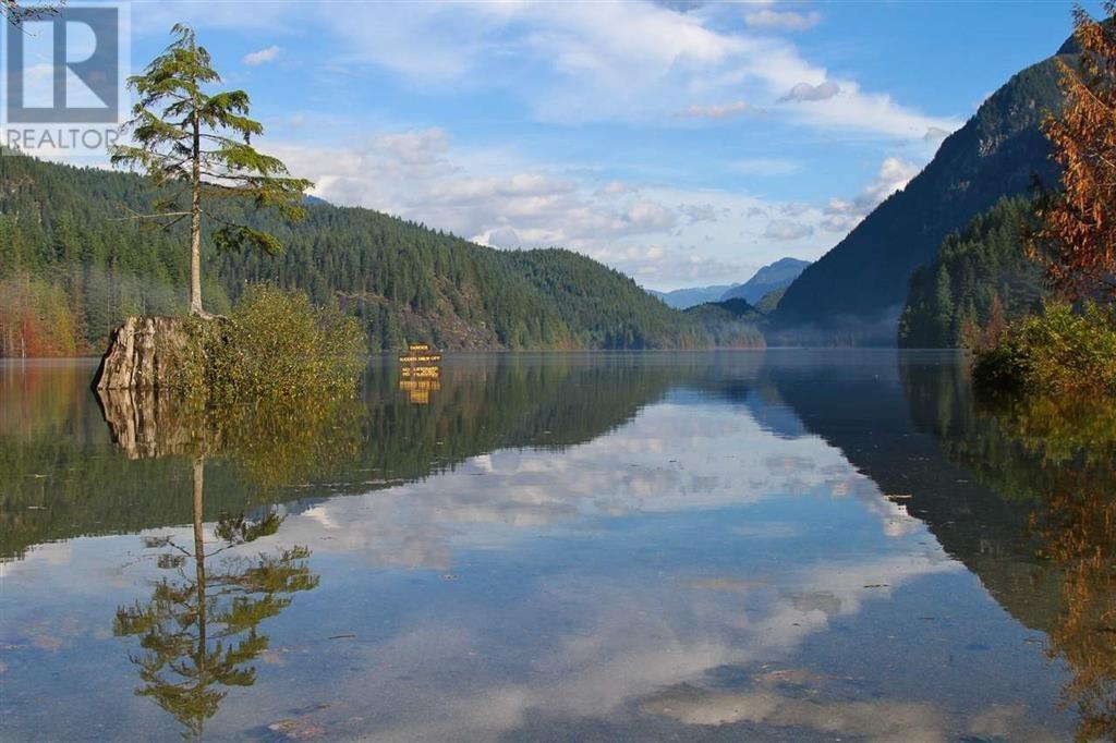 2982 Sunnyside Road, Anmore, British Columbia  V3H 4Y7 - Photo 2 - R2915797