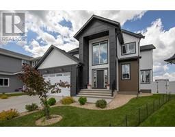 8 Cameron Court Willow Ridge, Lacombe, Ca