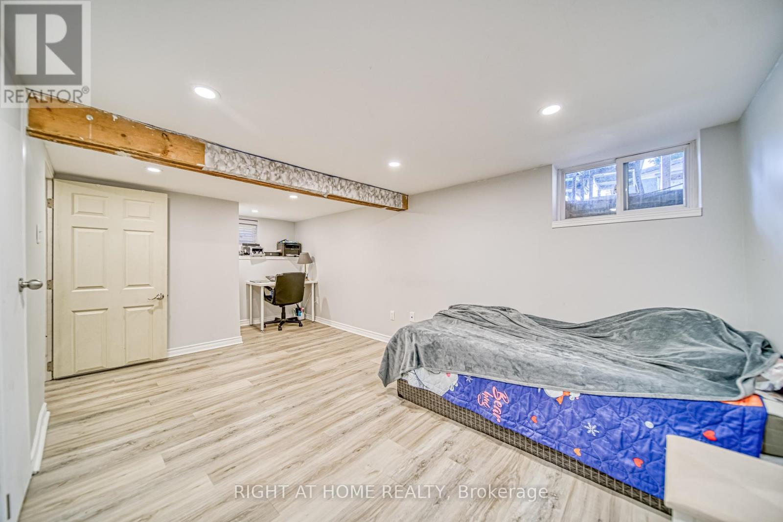 16 Beechwood Avenue W, Toronto (Rockcliffe-Smythe), Ontario  M6N 4T1 - Photo 30 - W9256800