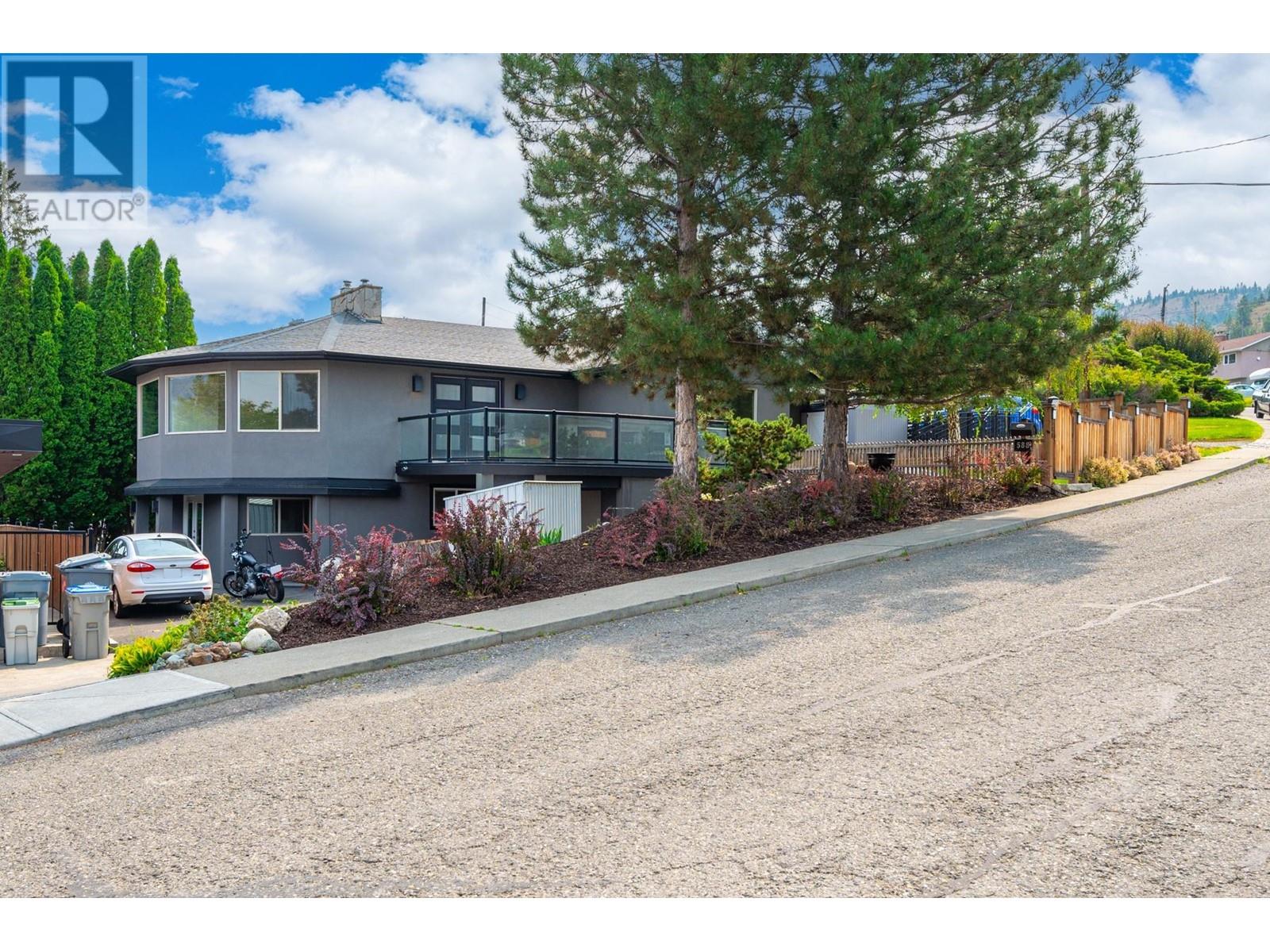 588 Tunstall Cres, Kamloops, British Columbia  V2C 3J1 - Photo 5 - 180387